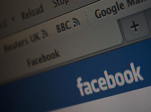 Facebook c