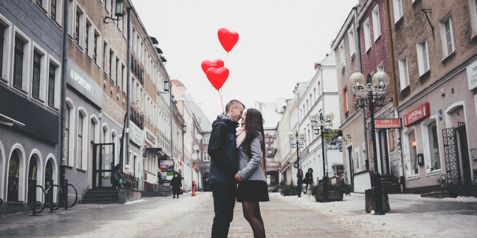 Internet se pone a tus pies este San Valentín