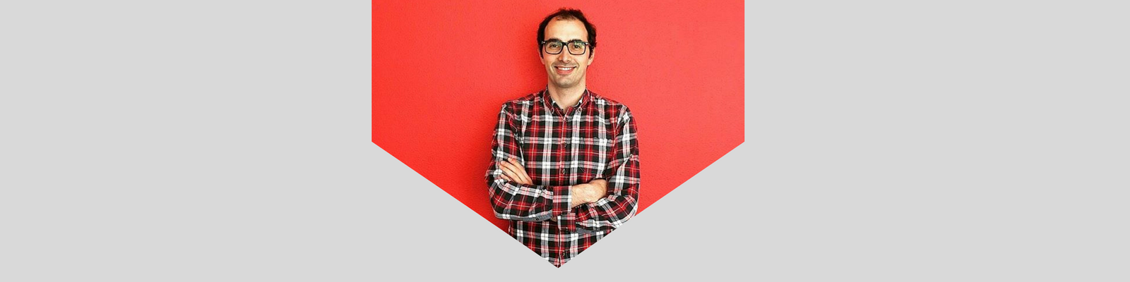 El SEO ya no consiste en repetir palabras clave en tu site y comprar enlaces. (Entrevista a Alex Furquet)